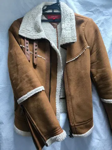 브라운 무스탕 코트 M tommy girl