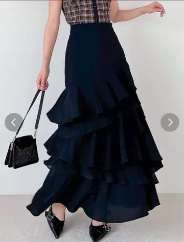 [ 오늘 한정 가격 ] RESEXXY 비대칭 플레어 스커트 F 사이즈