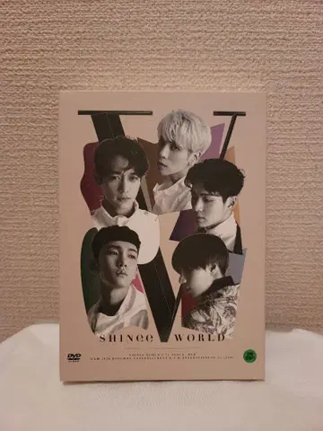 SHINee WORLD V DVD