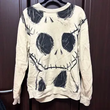 디즈니 나이트메어 트레이닝복 베이지 나이트메어 비포어 크리스마스