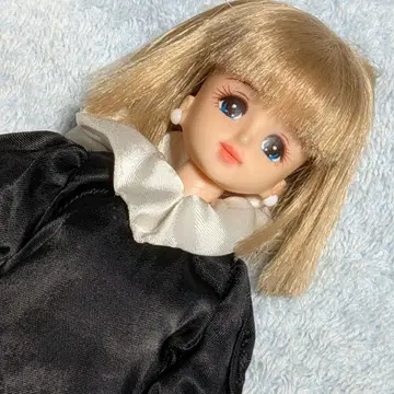 엑세리나 인형 토요카론 속눈썹 있음 가격 인하 가능