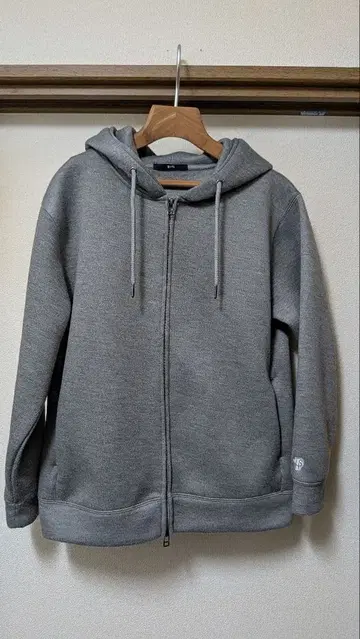 SHIPS 벌키 분또 원포인트 로고 와펜 지퍼 후드티