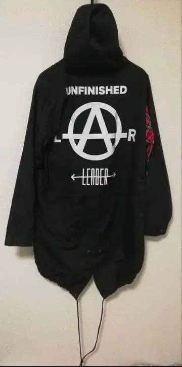 LEADER x UNFINISHED 코트 블랙 SUPER BEAVER