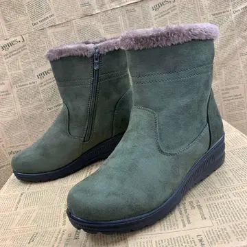 새상품 여성용 23.0cm 경량 발수 보아 안감 숏부츠 그린 6442