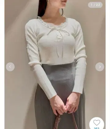 스나이델 snidel 프릴 도킹 니트 풀오버