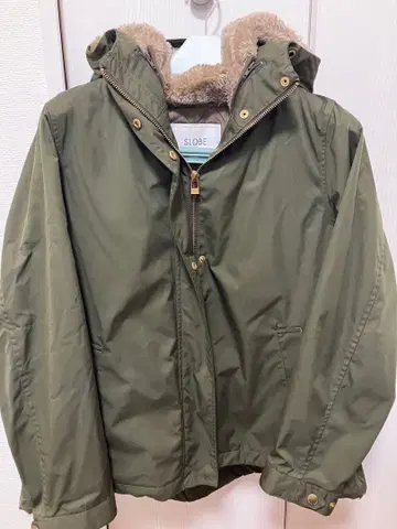 U2410-2 SLOBE IENA 라이너 포함 마운틴 후드티