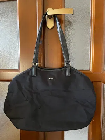 agnes b. 블랙 나일론 토트백