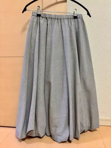 UNITED ARROWS 그레이 플레어 스커트 36