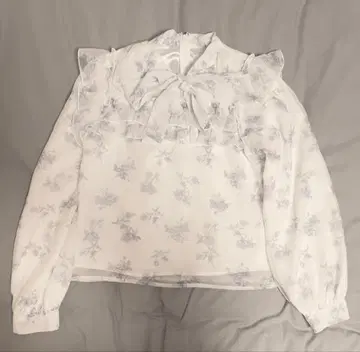 evelyn 꽃무늬 라메 쉬폰 블라우스