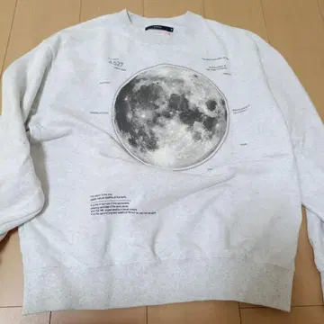 CPCM 월 그래픽 맨투맨 M