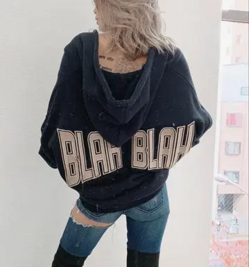 GYDA [ 새상품급 ] BLAHBLANI 후드 맨투맨 / 블랙