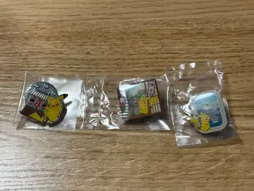 포켓몬 센터 지역 한정 피카츄 핀즈 3개