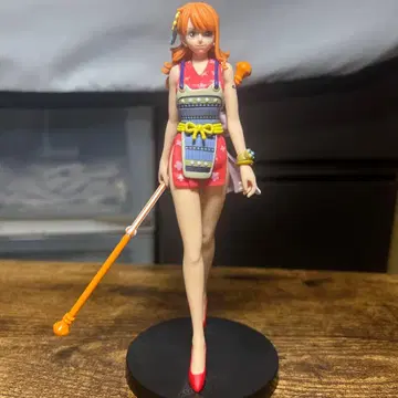 나미 피규어 기모노풍