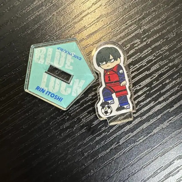 블루록 이토시 린 지로리 아크릴 스탠드