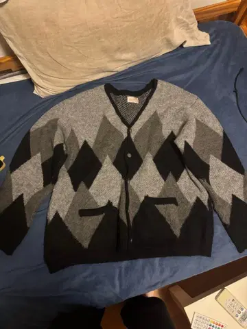 Backers 다이아몬드 패턴 가디건 L 사이즈