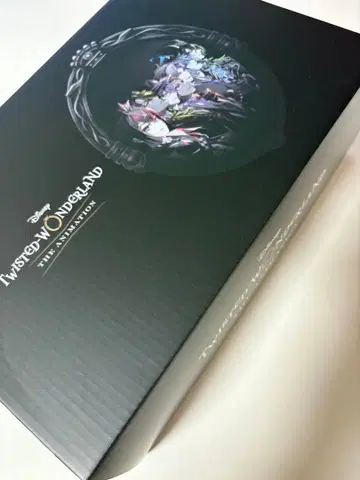 트위스티드 원더랜드 로퍼 박스 하츠라비유르 리들