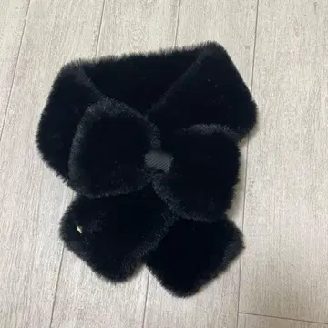 Paul & JOE 리본 머플러