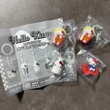 헬로키티 아메리칸 디자인 메지루시 액세서리