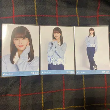 노기자카46 브로마이드 이와모토 렌카 카라 부착 코디 컴프