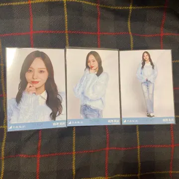 노기자카46 브로마이드 우메자와 미나미 카라 부착 코디 컴프