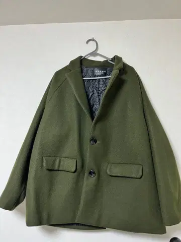 울 테일러드 하프 코트 한국