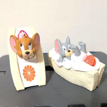 톰과 제리 피규어 컬렉션 후르츠 샌드위치 제리 & 태피