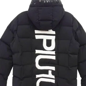 1piu1uguale3 우노피우노우과레토레 RELAX 백 로고