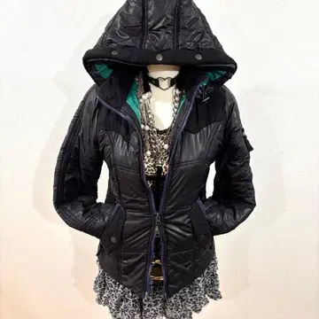 헤이세이 갸루 y2k 다운 자켓 광택 그런지 헤이세이 여아 갸루 남아