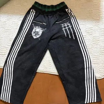 cozy World wide 조거 팬츠