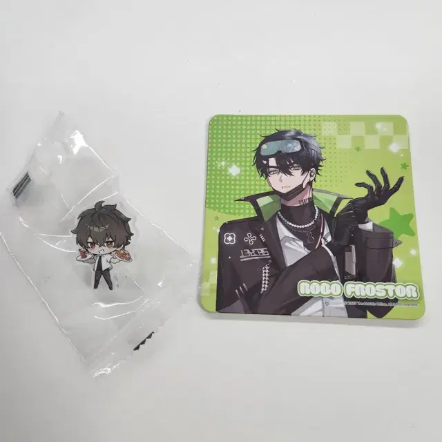 스코시즘 로보 cd키링, 앨범키링, 티코스터, 스트로우픽 양도합니다.