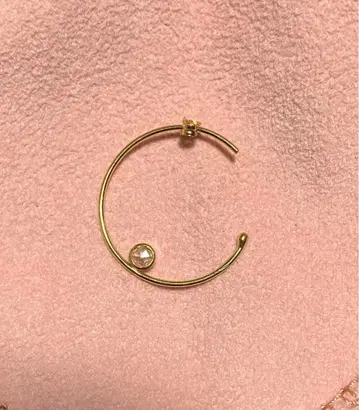 sweetpea 귀걸이 쿼츠 부착