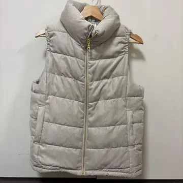 ikka M 사이즈 베이지 퀼팅 다운 베스트