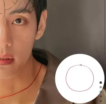 CCNMADE 목걸이 V 테테 빨간색