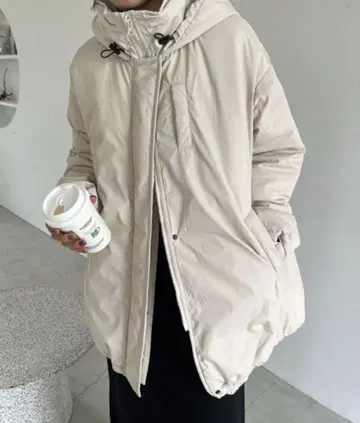 카프리슈 레마쥬 라이트 웜 코쿤 코트 에크루