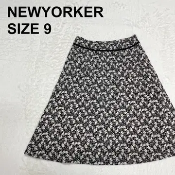 뉴요커 꽃무늬 플레어 스커트 무릎 기장 모노톤 고급 성숙/러블리 64