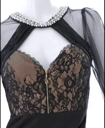 JEWELS 블랙 레이스 프릴 롱 드레스