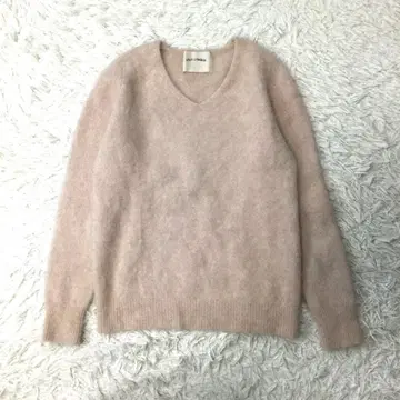 LILLY LYNQUE 릴리린 V넥 퍼 니트 핑크 38