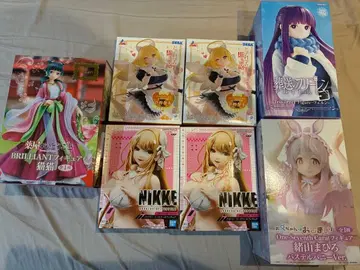 여자아이 피규어 7개