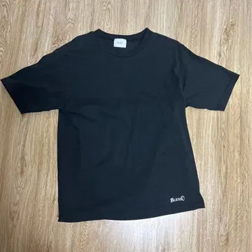 BLESS 블랙 T셔츠