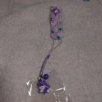 야마나시 한정판 헬로키티 그레이프 페어리 스트랩