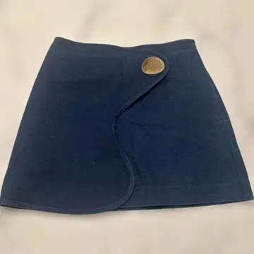 Opening ceremony 다크 데님 랩스커트 금속 버튼 포함