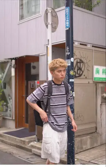 youngersong 보더 T셔츠