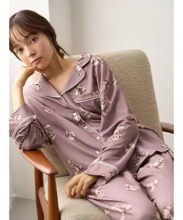 SNIDEL HOME 베어 프린트 앞 옷깃 셔츠 & 롱 팬츠