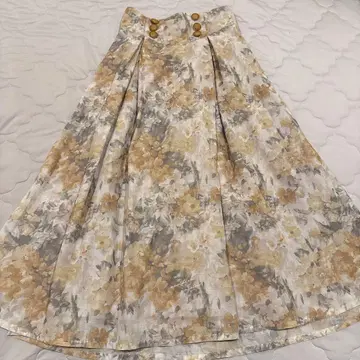 꽃무늬 스커트