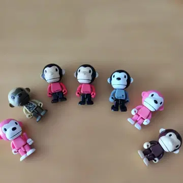 이살 e-sal 피규어 7개