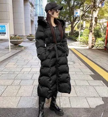 [ 시착만 한 상품 ] Rady S 사이즈 후드 부착 롱 다운 자켓 블랙