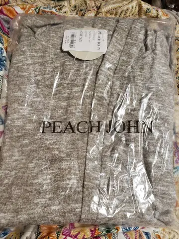 마츠시마 소 x PEACH JOHN 가디건