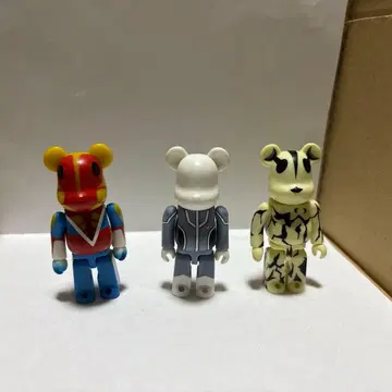 베어브릭 울트라 세븐 3체 세트 주인공 부재