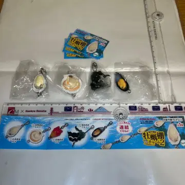 가챠 이어 키우기! 굴 선반 참 2종 4개 세트입니다.