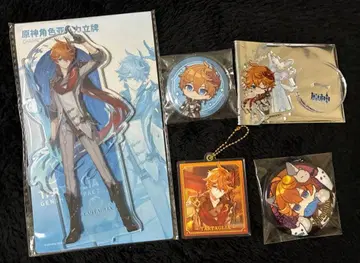 원신 타르탈리아 아크릴 스탠드 캔뱃지 아크릴 키링 묶음 판매